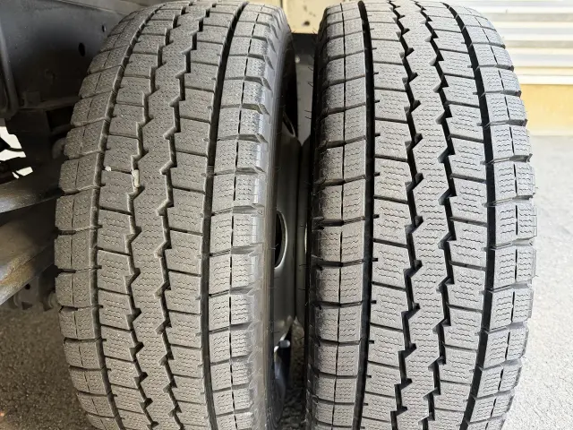 いすゞ エルフ SKG-NLR85N(2WD)の写真15
