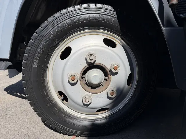 いすゞ エルフ SKG-NLR85N(2WD)の写真35