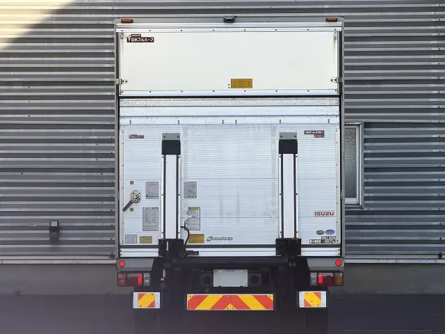 いすゞ エルフ TPG-NPR85YN(2WD)の写真5