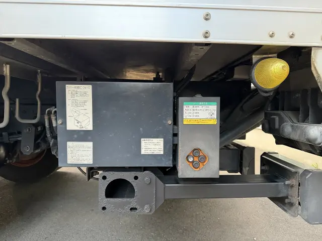 いすゞ エルフ TPG-NPR85YN(2WD)の写真12