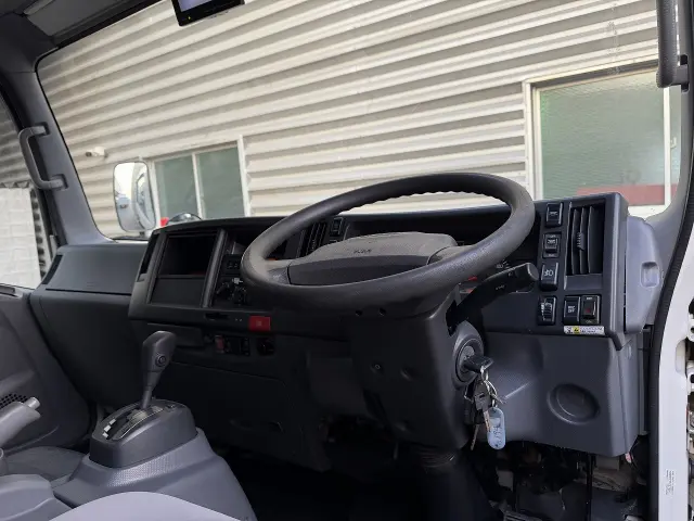 いすゞ エルフ TPG-NPR85YN(2WD)の写真18