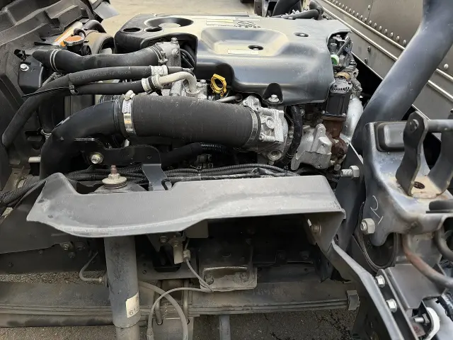 いすゞ エルフ TPG-NPR85YN(2WD)の写真33
