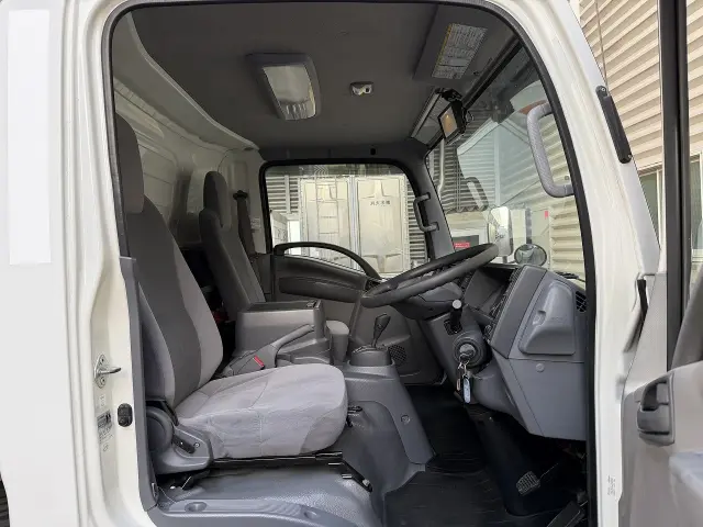 いすゞ エルフ TPG-NPR85YN(2WD)の写真38