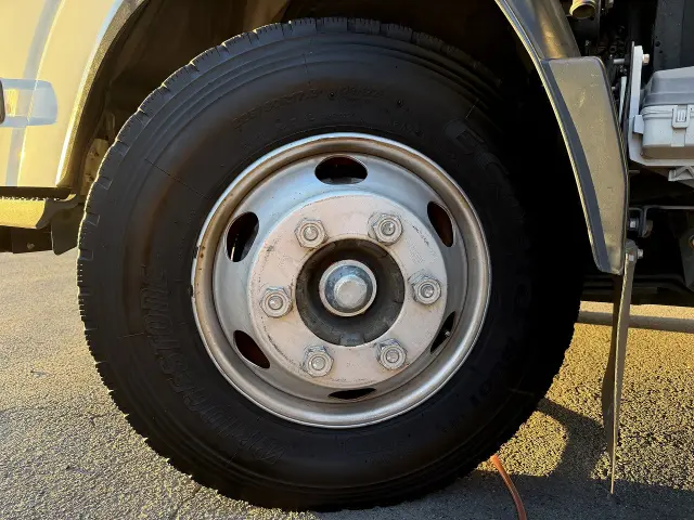 いすゞ エルフ TPG-NPR85YN(2WD)の写真36