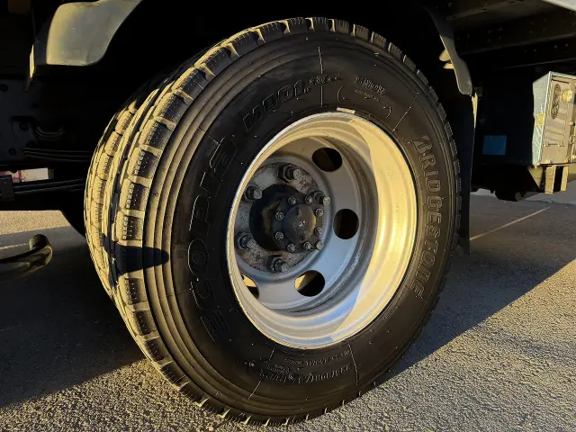 いすゞ エルフ TPG-NPR85YN(2WD)の写真37