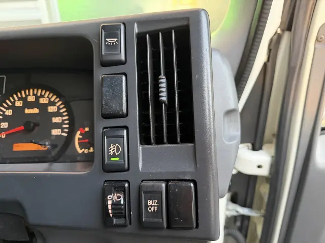 いすゞ エルフ TPG-NPR85YN(2WD)の写真40