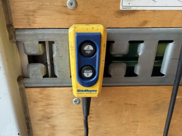 三菱 キャンター 2RG-FBA20(2WD)の写真28