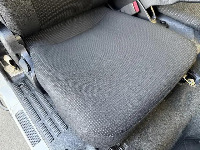 三菱 キャンター 2RG-FBA20(2WD)の写真37