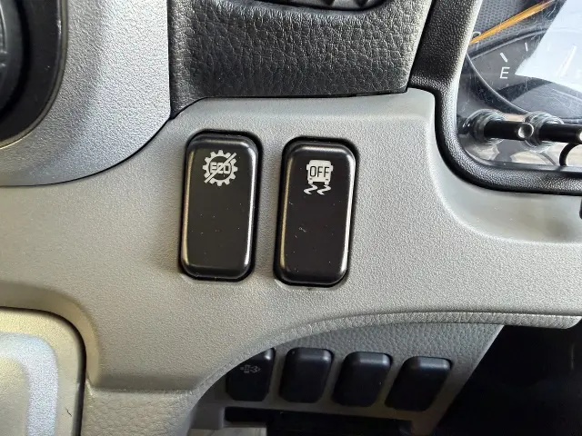 三菱 キャンター 2RG-FBA20(2WD)の写真39