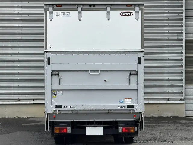 トヨタ ダイナ 2RG-XZC605(2WD)の写真4