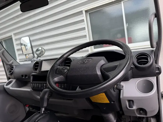トヨタ ダイナ 2RG-XZC605(2WD)の写真16
