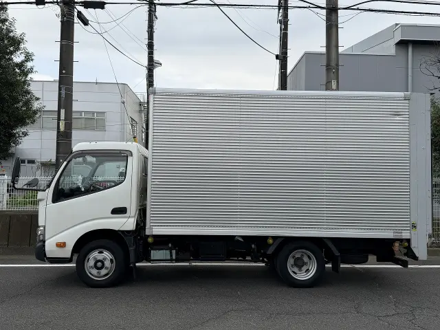 トヨタ トヨエース TKG-XZU645(2WD)の写真3