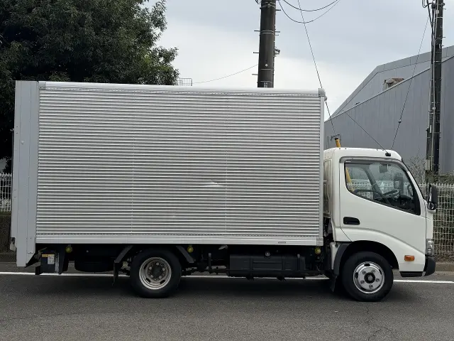 トヨタ トヨエース TKG-XZU645(2WD)の写真4