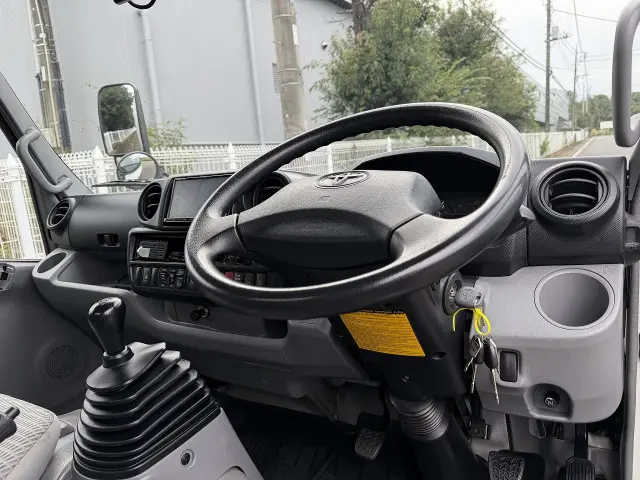 トヨタ トヨエース TKG-XZU645(2WD)の写真18