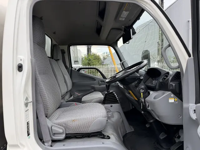 トヨタ トヨエース TKG-XZU645(2WD)の写真38