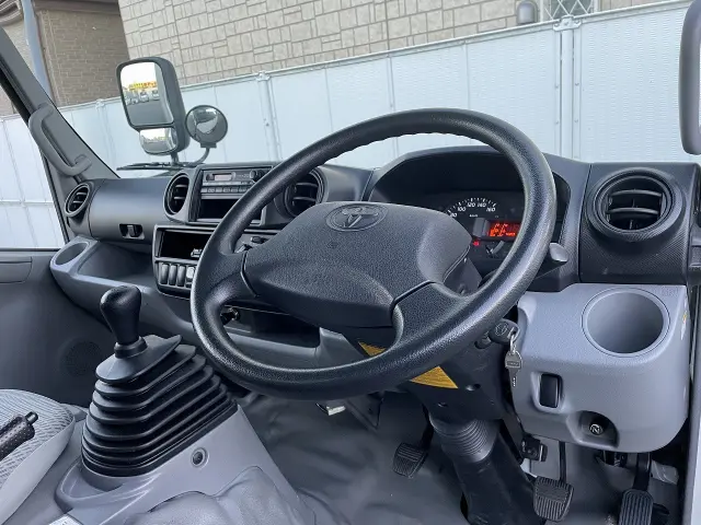 トヨタ ダイナ TKG-XZU695(4WD)の写真18