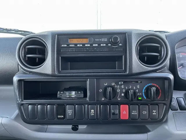 トヨタ ダイナ TKG-XZU695(4WD)の写真19