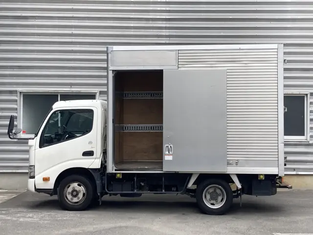 トヨタ ダイナ 2RG-XZC605(2WD)の写真4