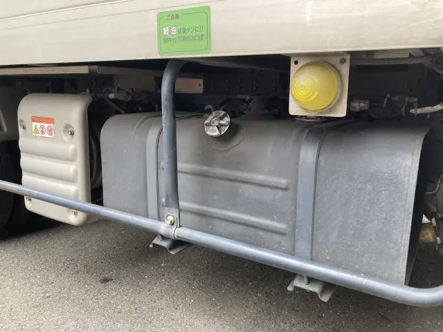 トヨタ ダイナ 2RG-XZC605(2WD)の写真9