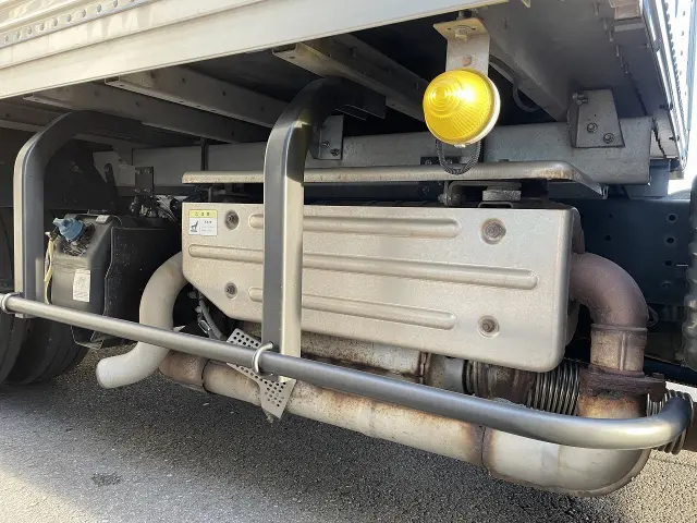 三菱 キャンター TPG-FDA00(4WD)の写真10