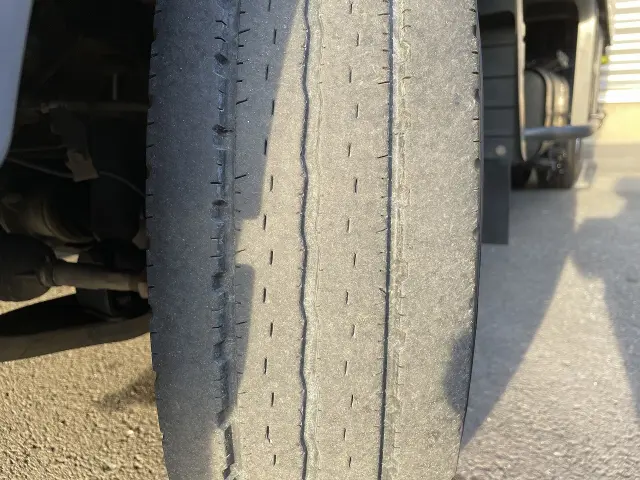 三菱 キャンター TPG-FDA00(4WD)の写真12