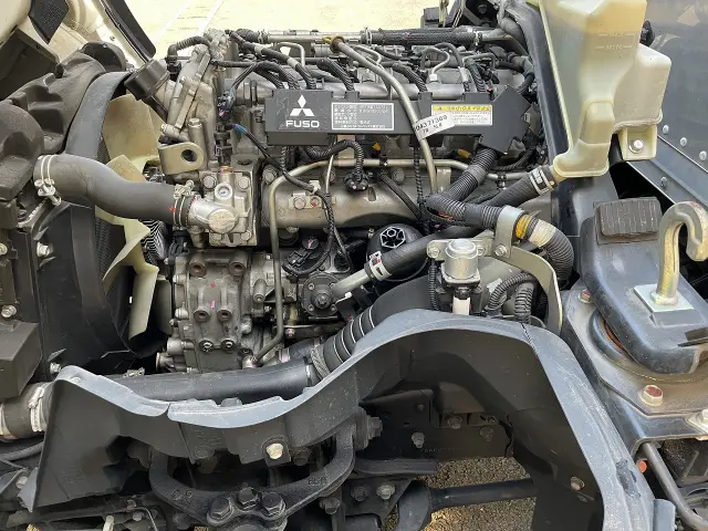 三菱 キャンター TPG-FDA00(4WD)の写真29