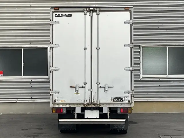 いすゞ エルフ TRG-NLR85AN(2WD)の写真3
