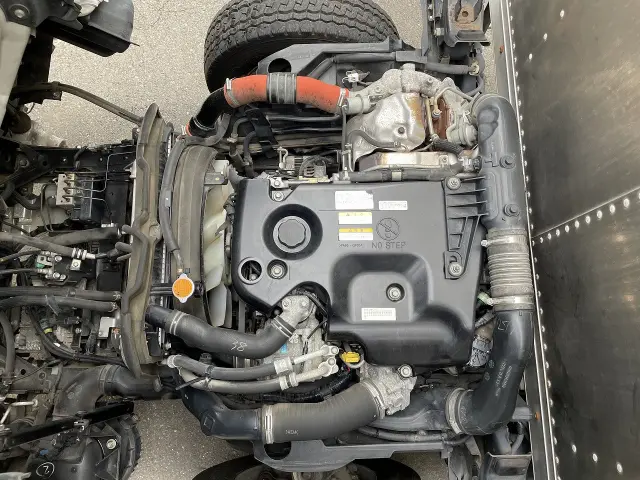 いすゞ エルフ TRG-NLR85AN(2WD)の写真5