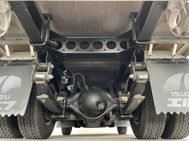 いすゞ エルフ TRG-NLR85AN(2WD)の写真11