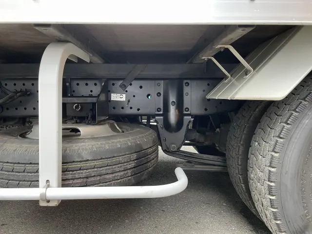 いすゞ エルフ TRG-NLR85AN(2WD)の写真30