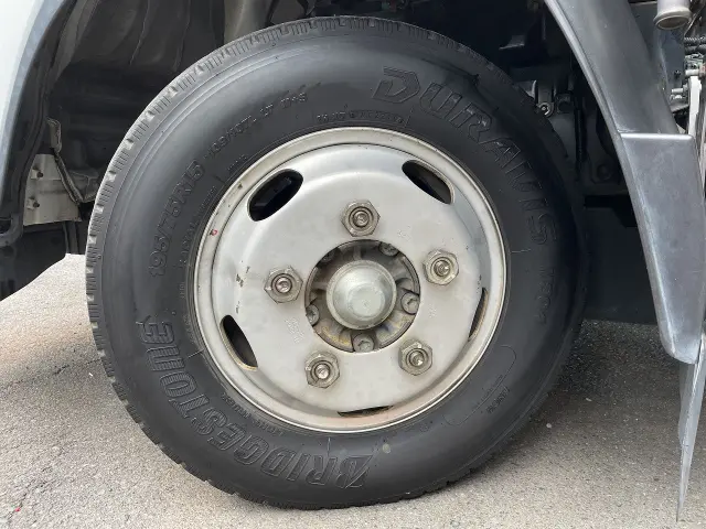 いすゞ エルフ TRG-NLR85AN(2WD)の写真31