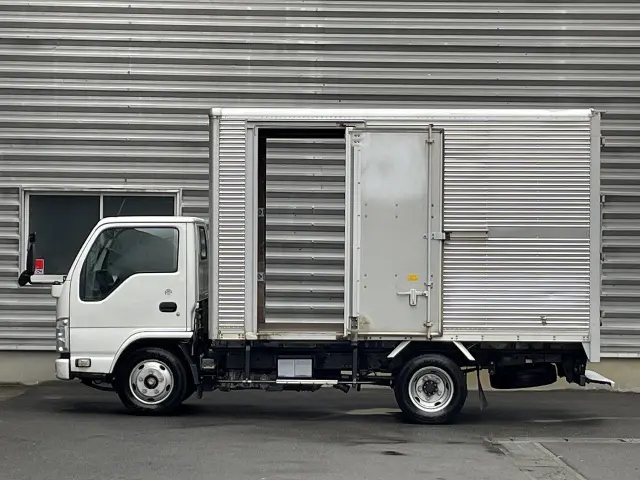いすゞ エルフ TRG-NKR85N(2WD)の写真3