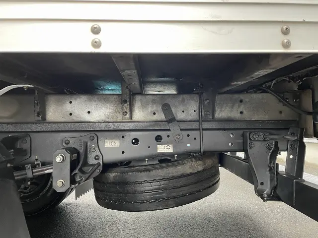 いすゞ エルフ TRG-NKR85N(2WD)の写真32