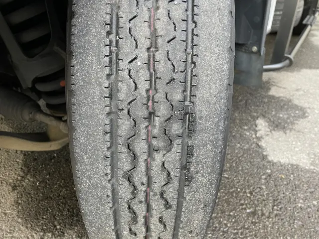 いすゞ エルフ TKG-NJR85AN(2WD)の写真13