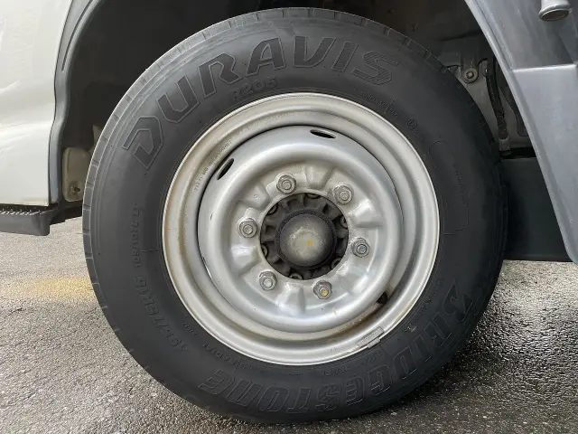 いすゞ エルフ TKG-NJR85AN(2WD)の写真31