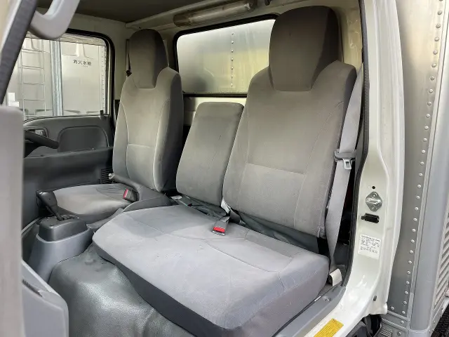 いすゞ エルフ TKG-NJR85AN(2WD)の写真39