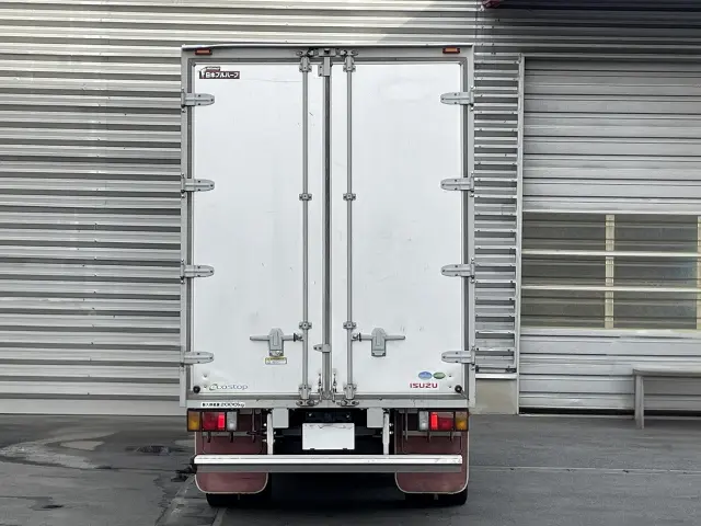 いすゞ エルフ TRG-NLR85AN(2WD)の写真2