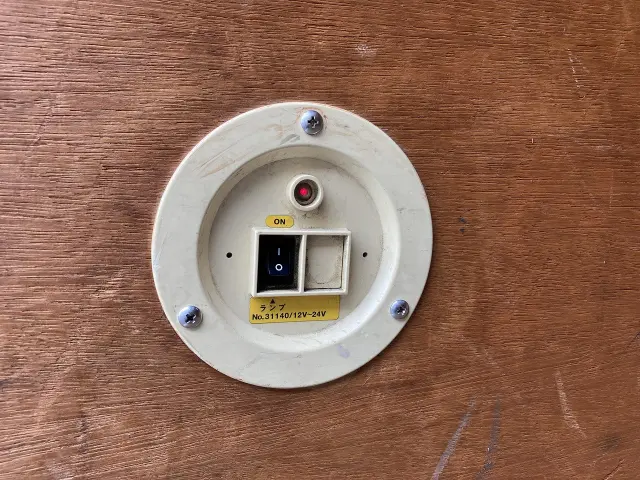 いすゞ エルフ TRG-NLR85AN(2WD)の写真25