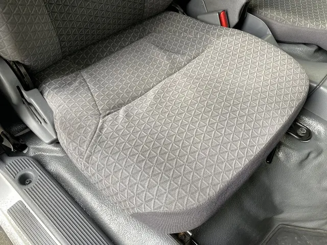 いすゞ エルフ TRG-NLR85AN(2WD)の写真33