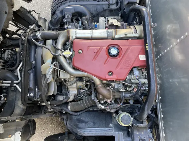 トヨタ ダイナ TKG-XZU675(4WD)の写真6