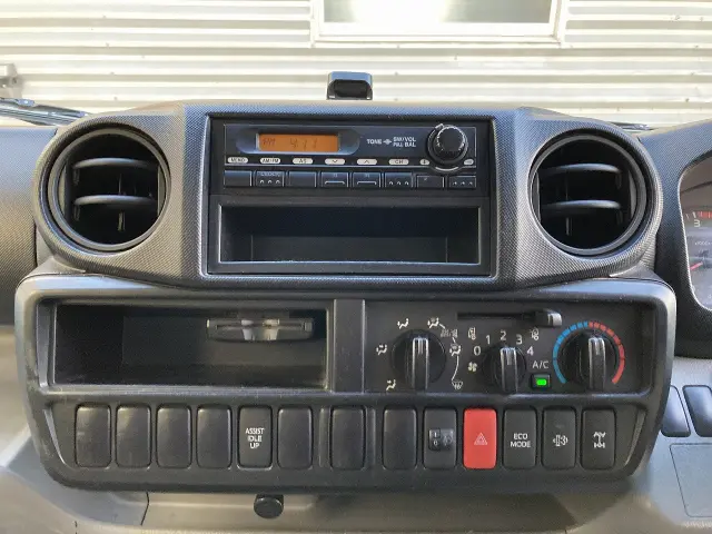 トヨタ ダイナ TKG-XZU675(4WD)の写真17