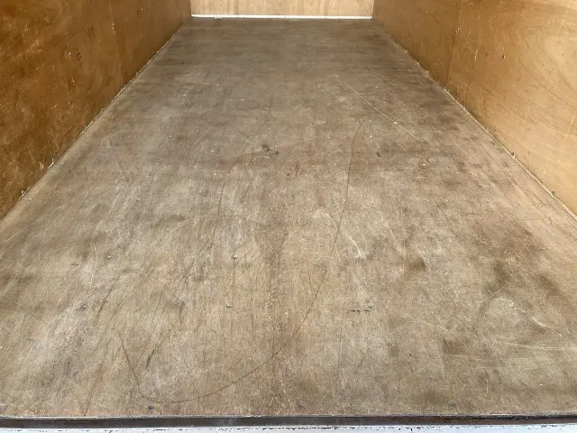 いすゞ エルフ 2RG-NLR88AN(2WD)の写真22