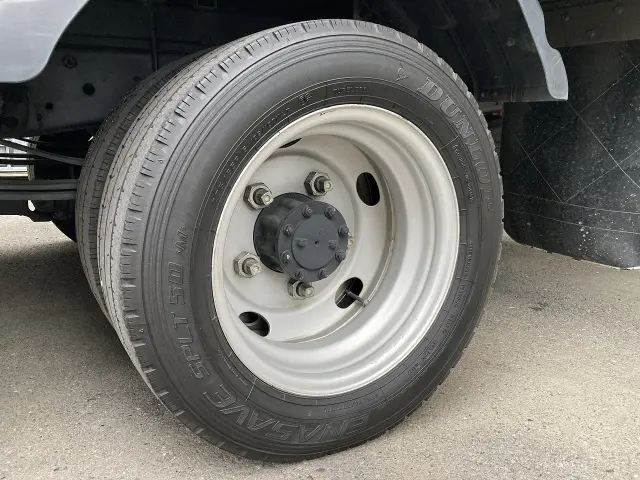 いすゞ エルフ TRG-NLR85AN(2WD)の写真33