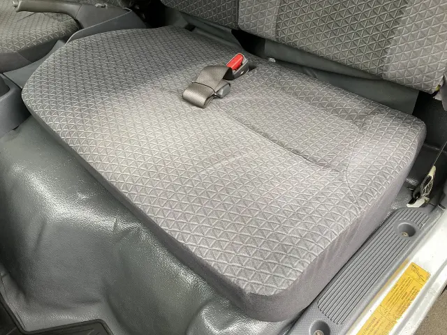 いすゞ エルフ TRG-NLR85AN(2WD)の写真43