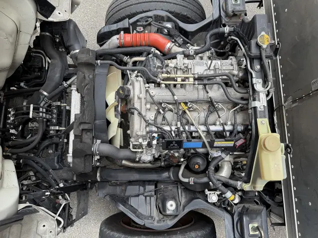 三菱 キャンター TKG-FEA50(2WD)の写真7