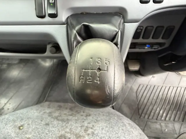 三菱 キャンター TKG-FEA50(2WD)の写真19