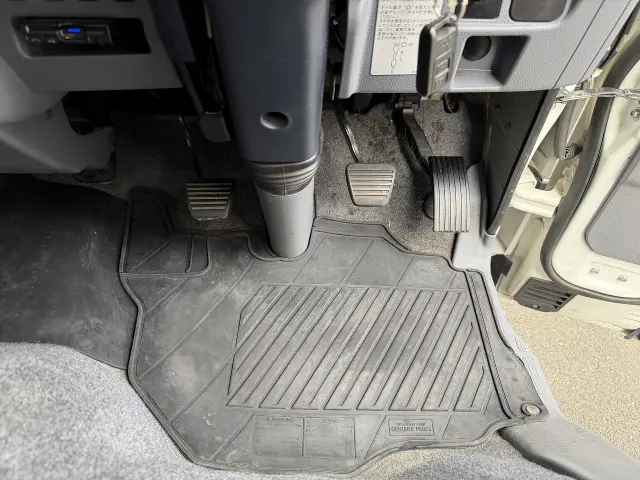 三菱 キャンター TKG-FEA50(2WD)の写真38