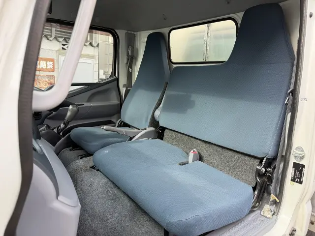 三菱 キャンター TKG-FEA50(2WD)の写真40