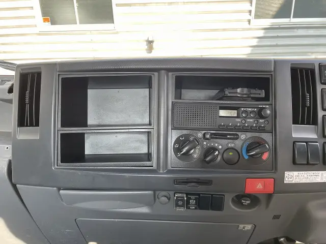 いすゞ エルフ TKG-NPR85AR(2WD)の写真23