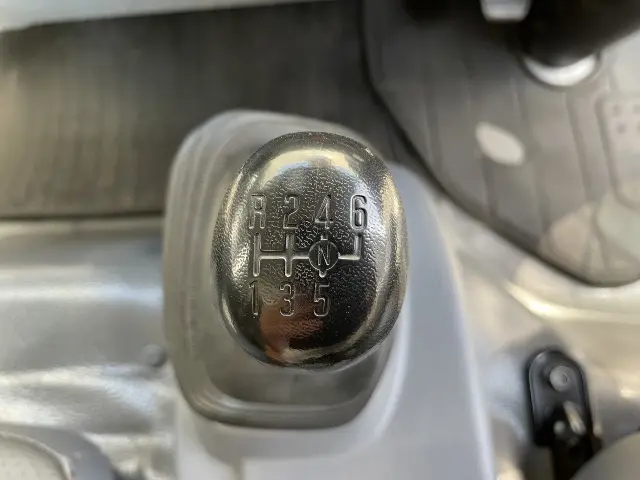 いすゞ エルフ TKG-NPR85AR(2WD)の写真24